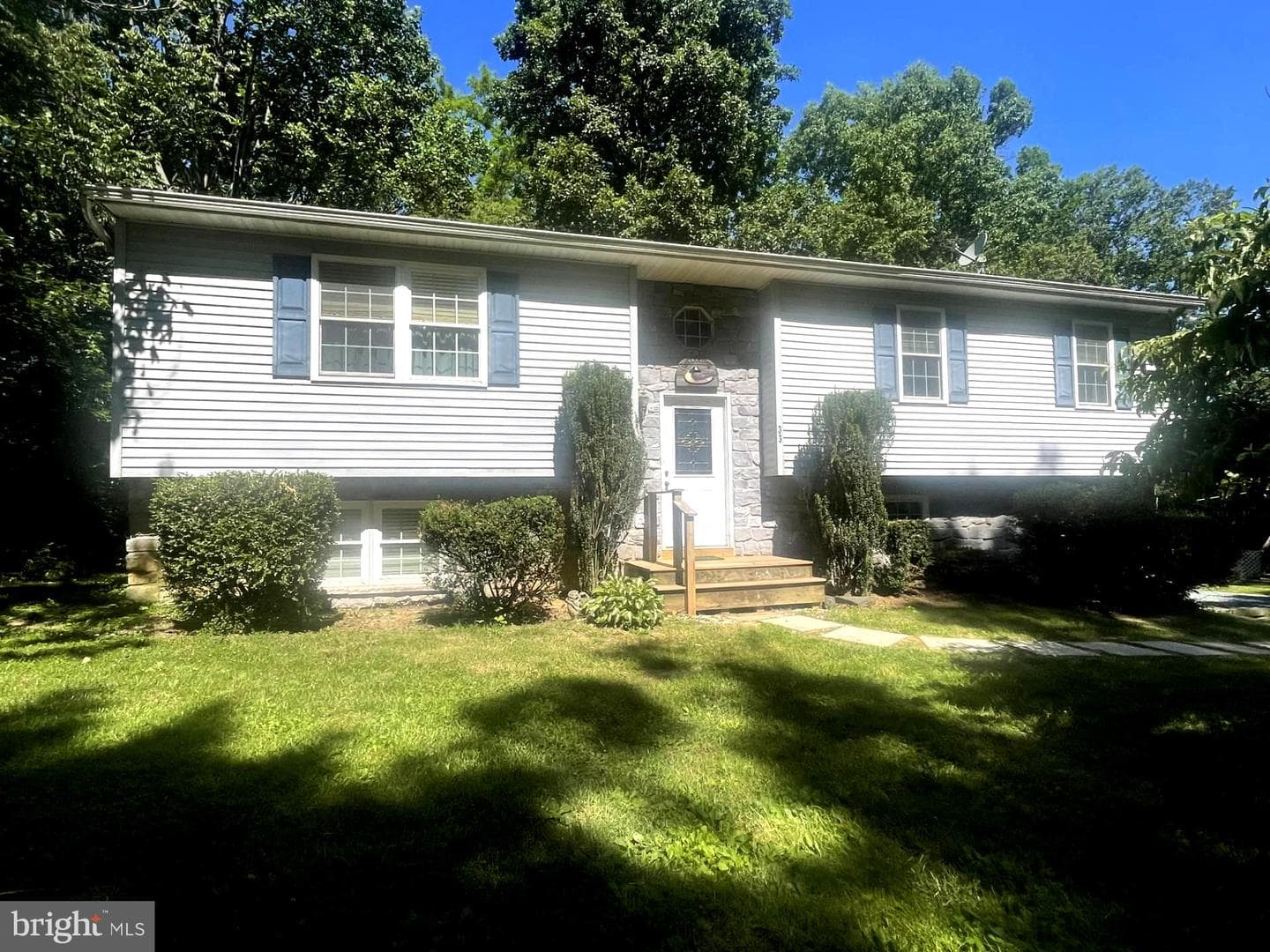 33 Highview Drive photo 27