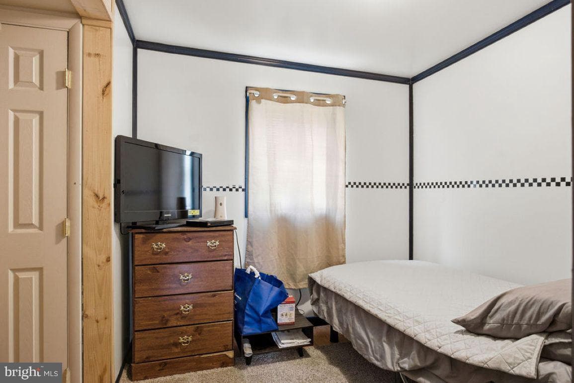 116 Howard Avenue photo 14