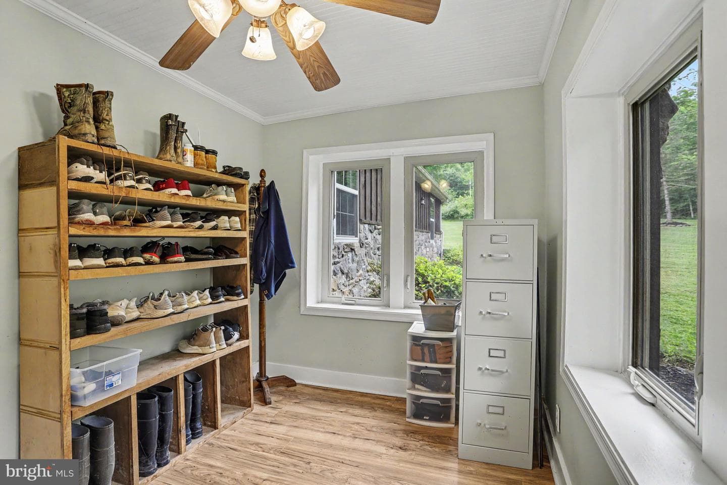 1100 S York photo 20