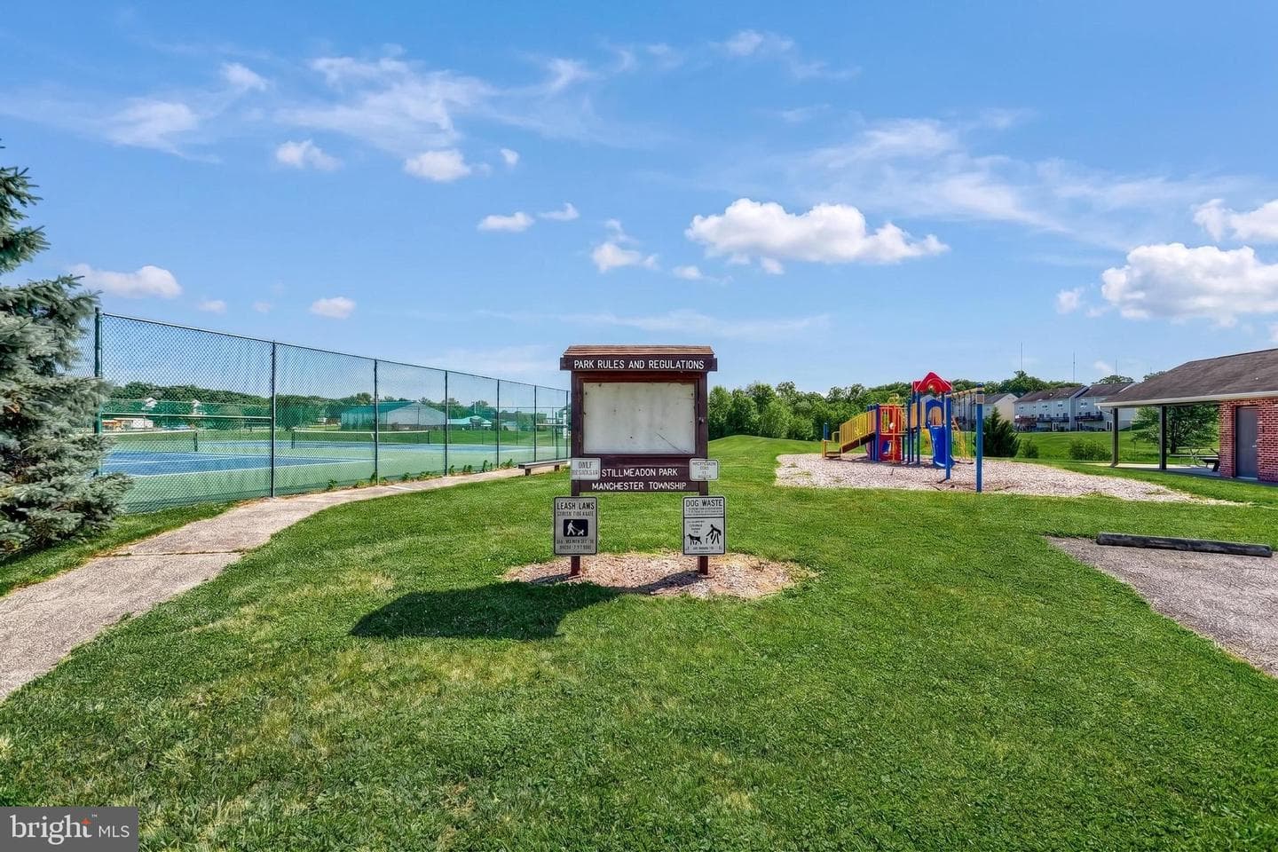 644 Kyle Road photo 3