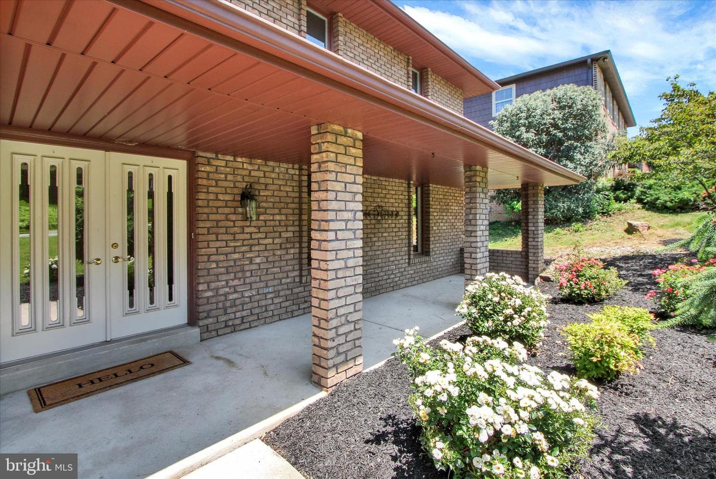 3240 Round Hill Road photo 5