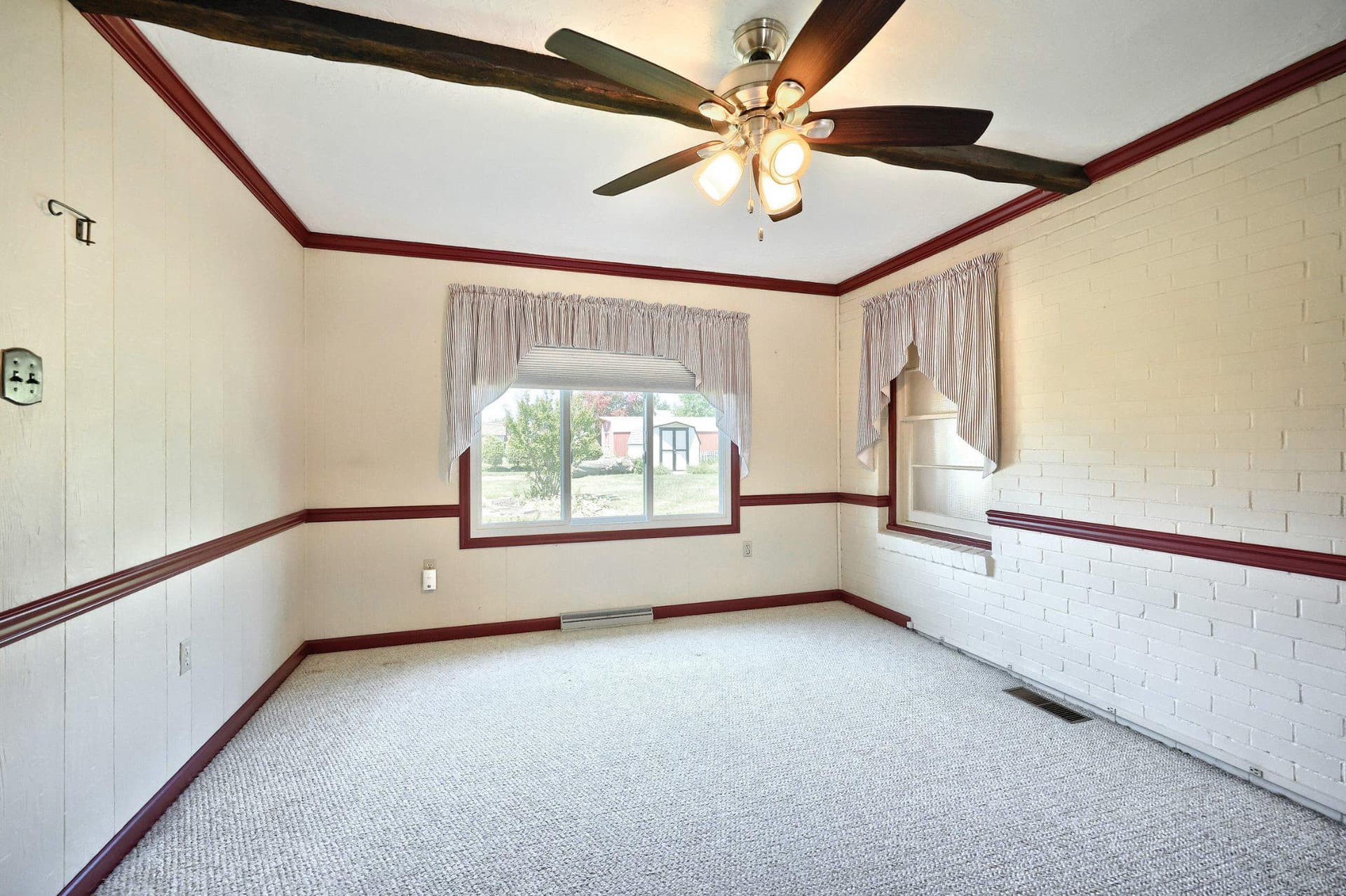 3999 Palmer Avenue photo 17