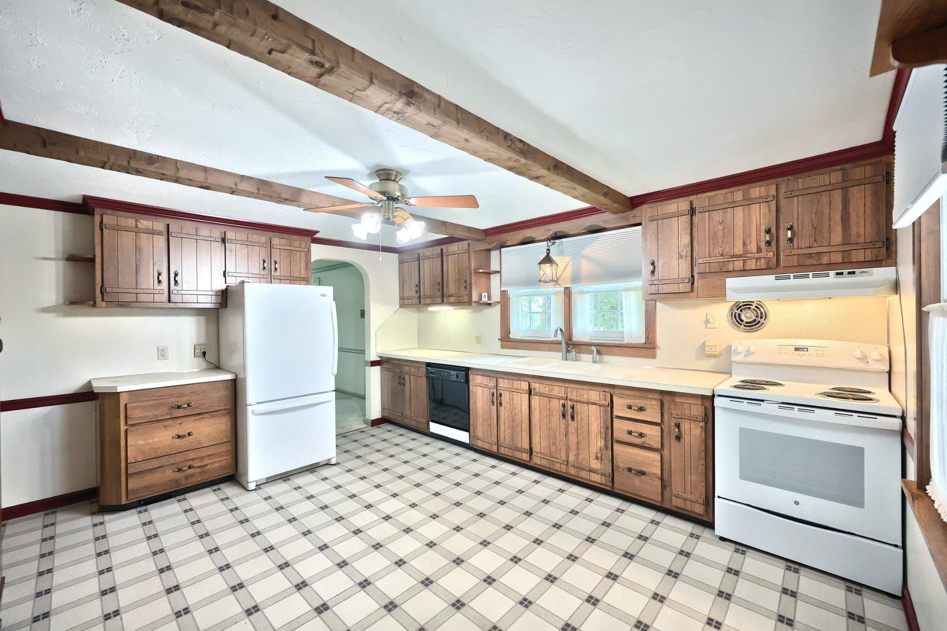 3999 Palmer Avenue photo 18