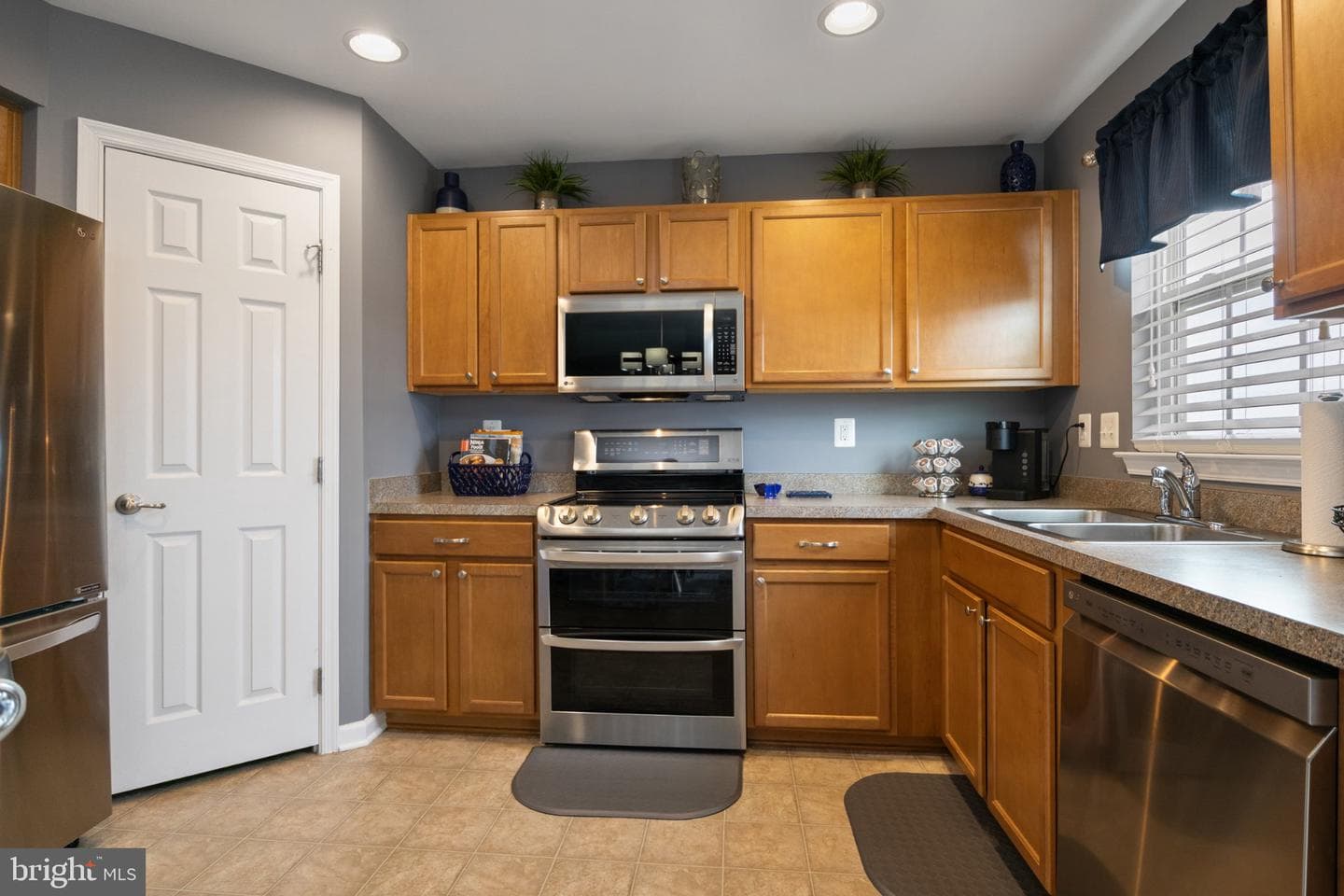 856 Countryside Road photo 8