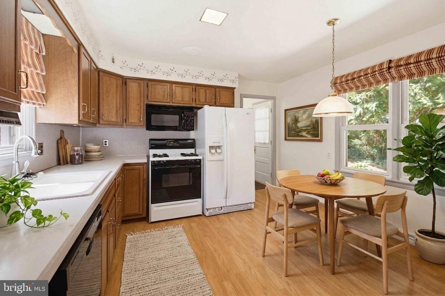 459 Waters Road photo 4