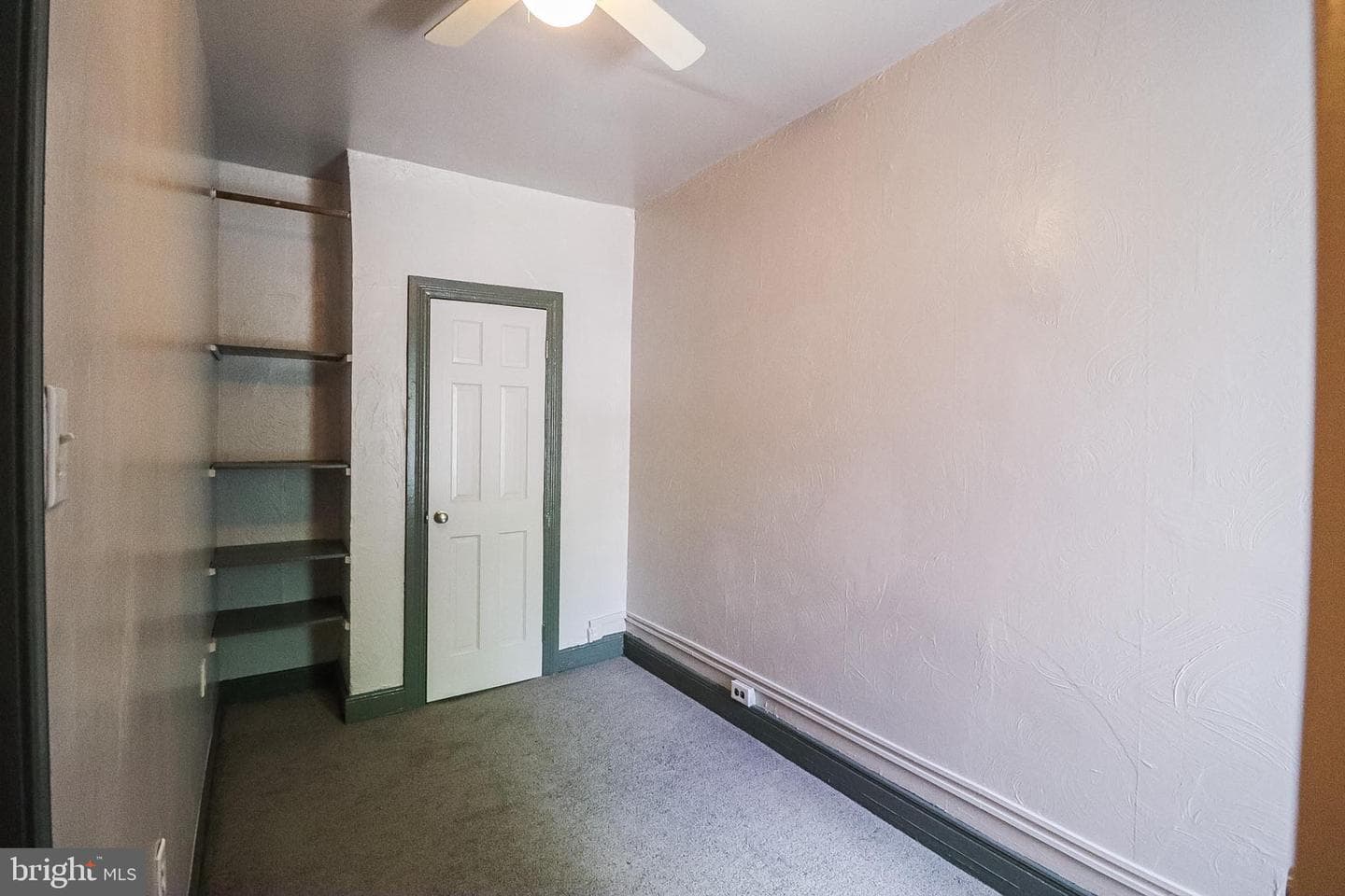 121 S West Street photo 11