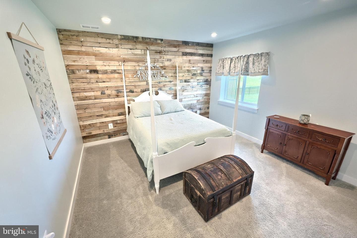 14 Winifred Drive photo 60