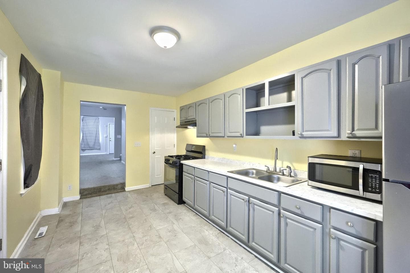 522 S Duke Street photo 10