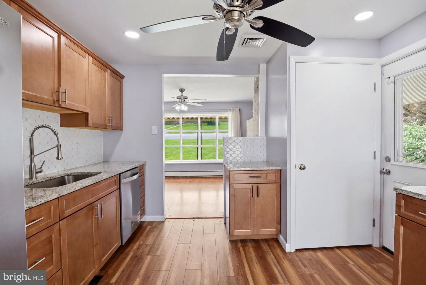 807 Fireside Road, York