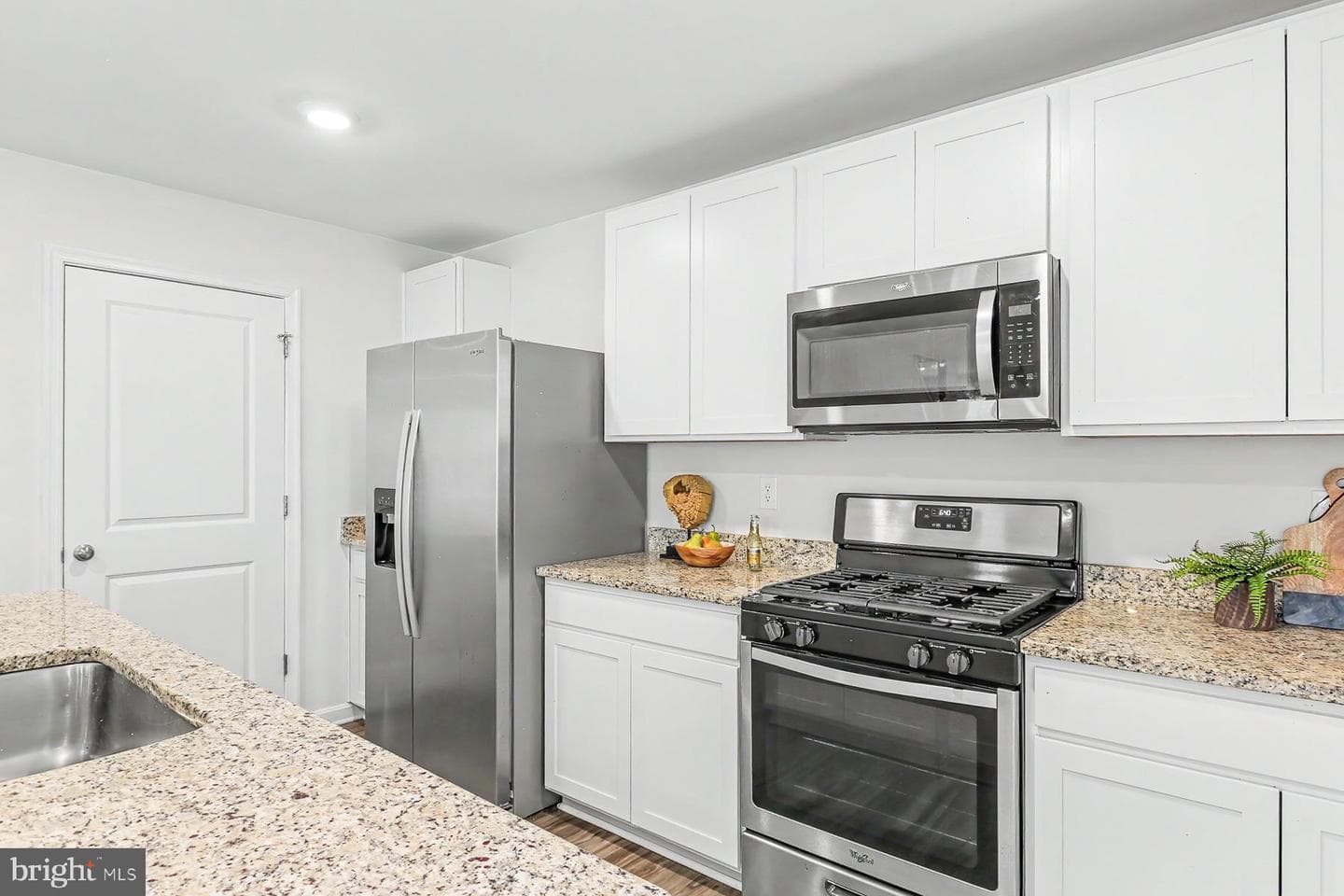 6096 Deborah Drive photo 13