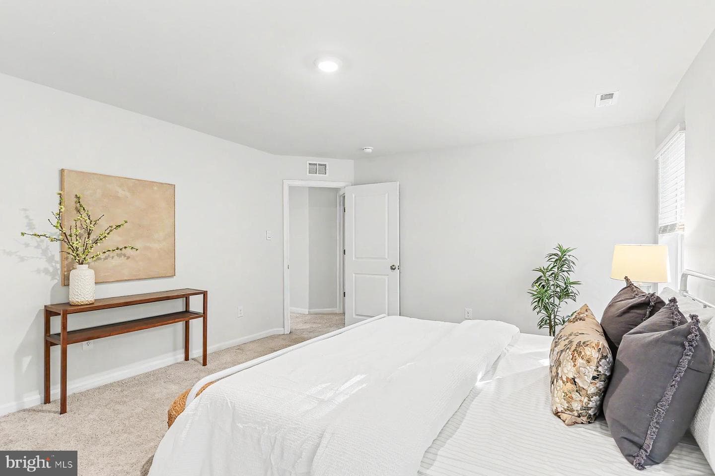 6096 Deborah Drive photo 19