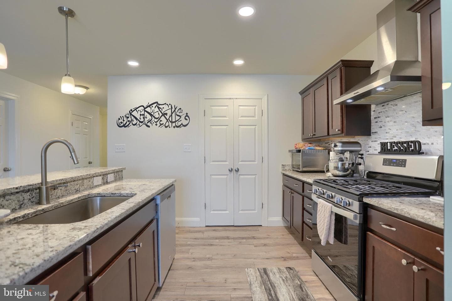 121 Eagle Road photo 13