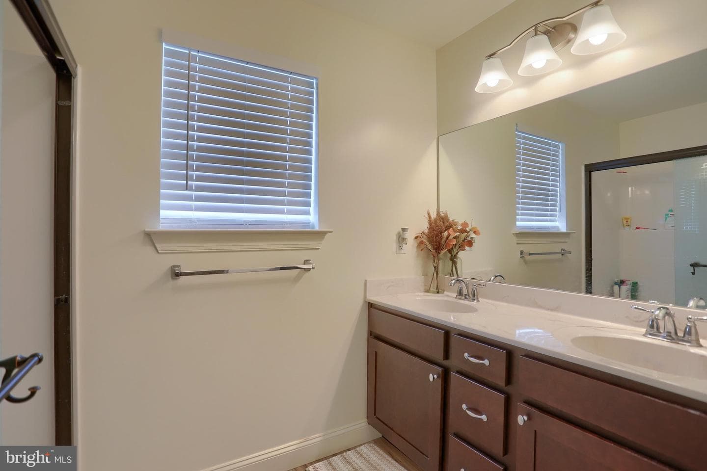 121 Eagle Road photo 22