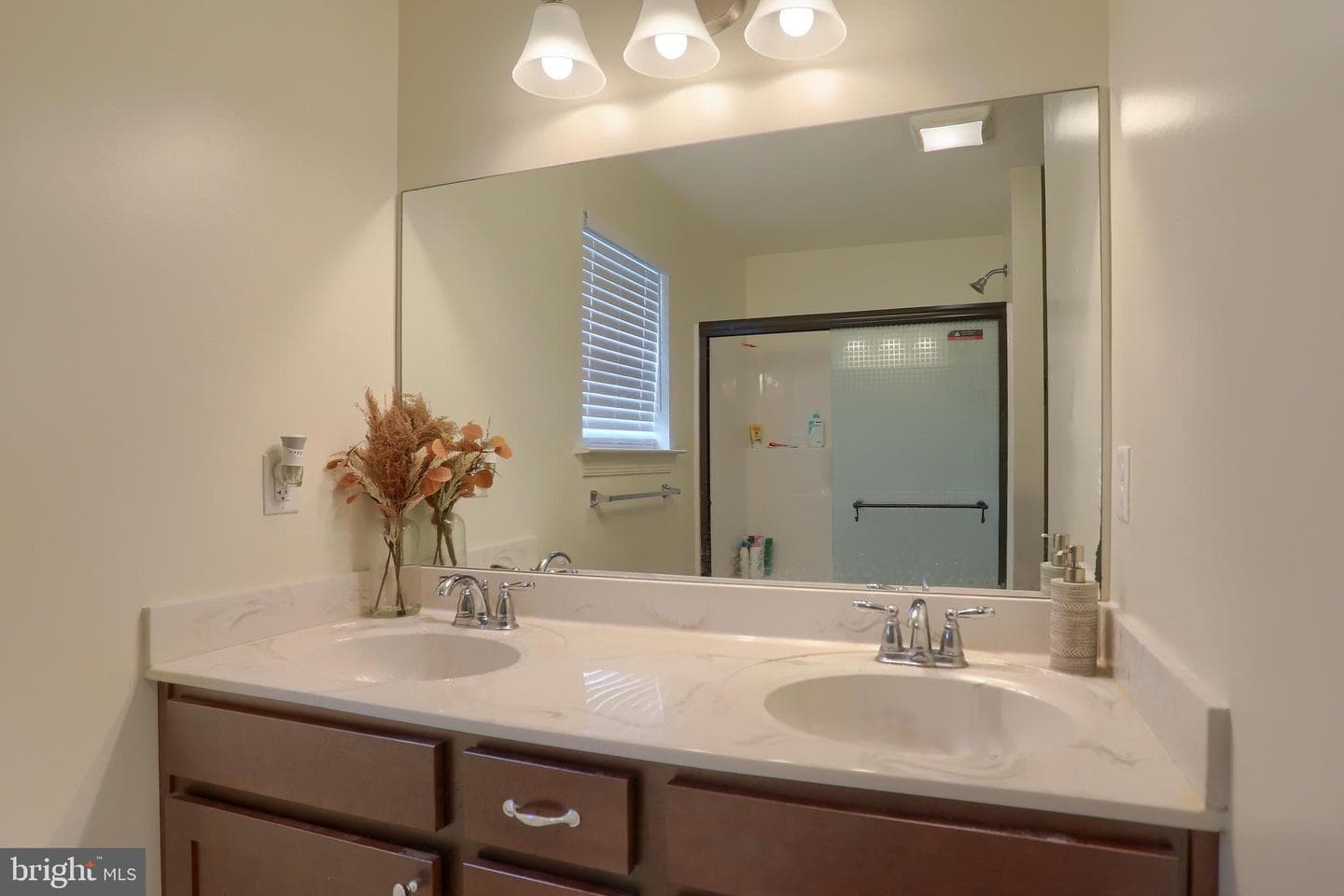 121 Eagle Road photo 23