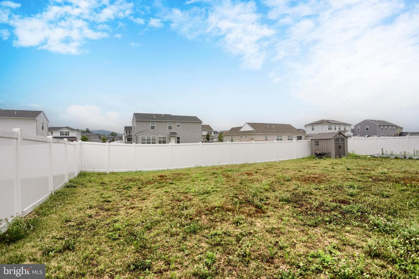 121 Eagle Road photo 48