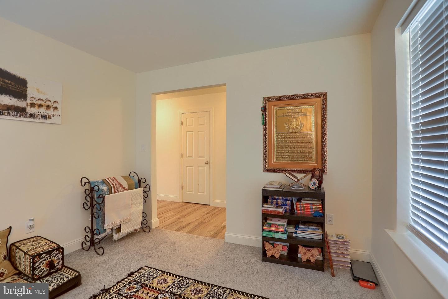 121 Eagle Road photo 5