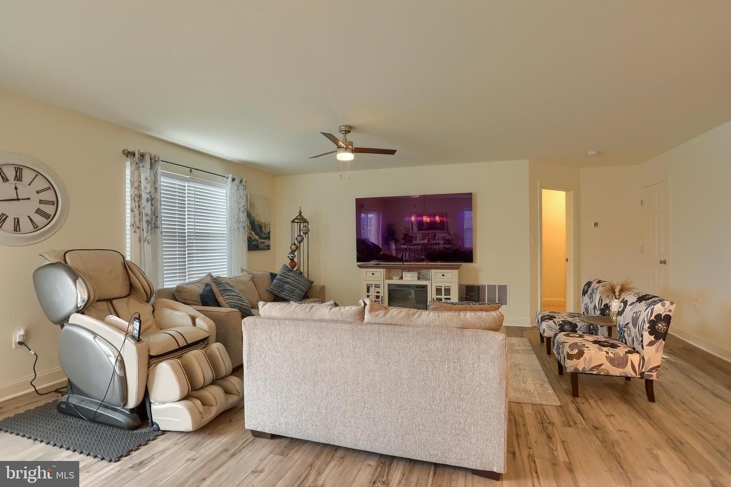 121 Eagle Road photo 7