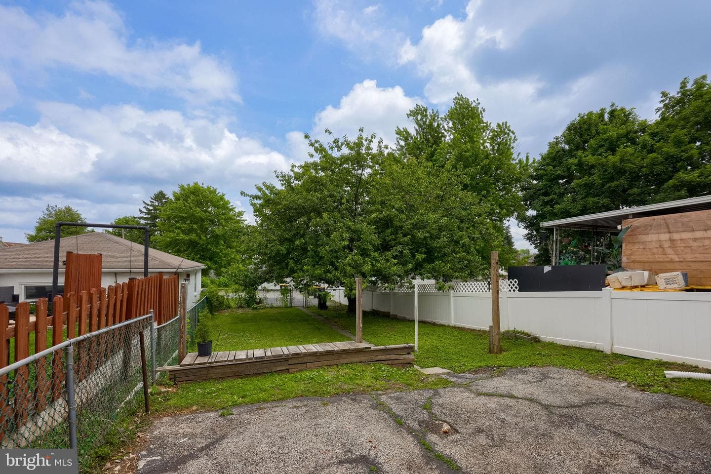 217 N Charles Street photo 32