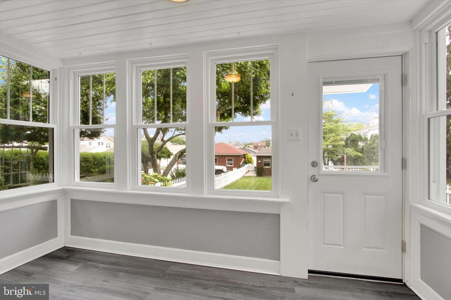 244 Baer Avenue photo 31