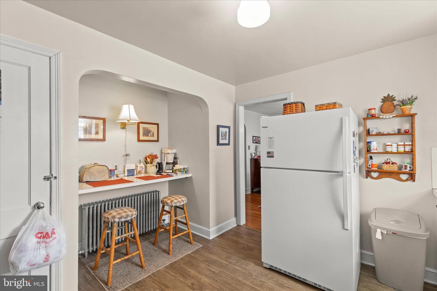 457 Tioga Street photo 12