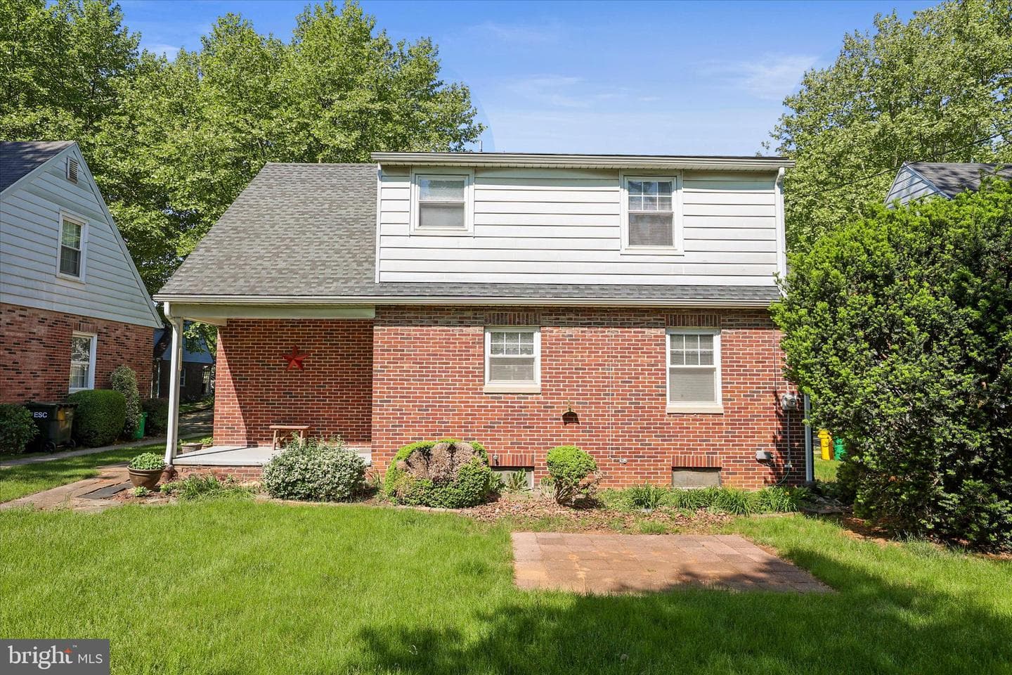 457 Tioga Street photo 31