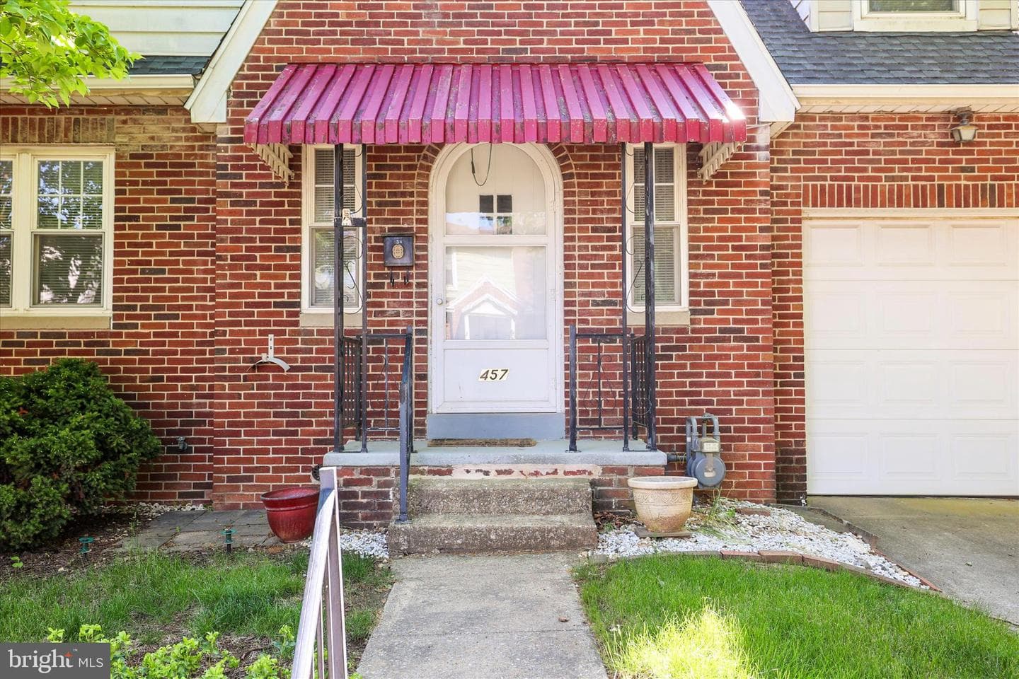 457 Tioga Street photo 4