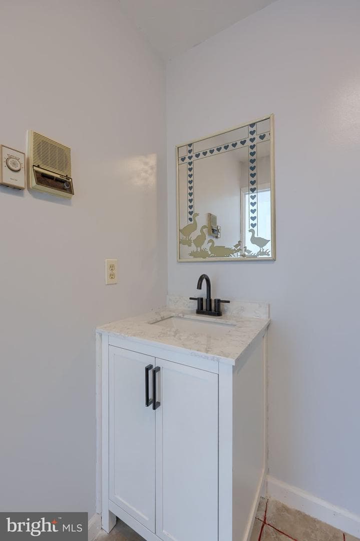 3495 Edenbridge Road photo 19