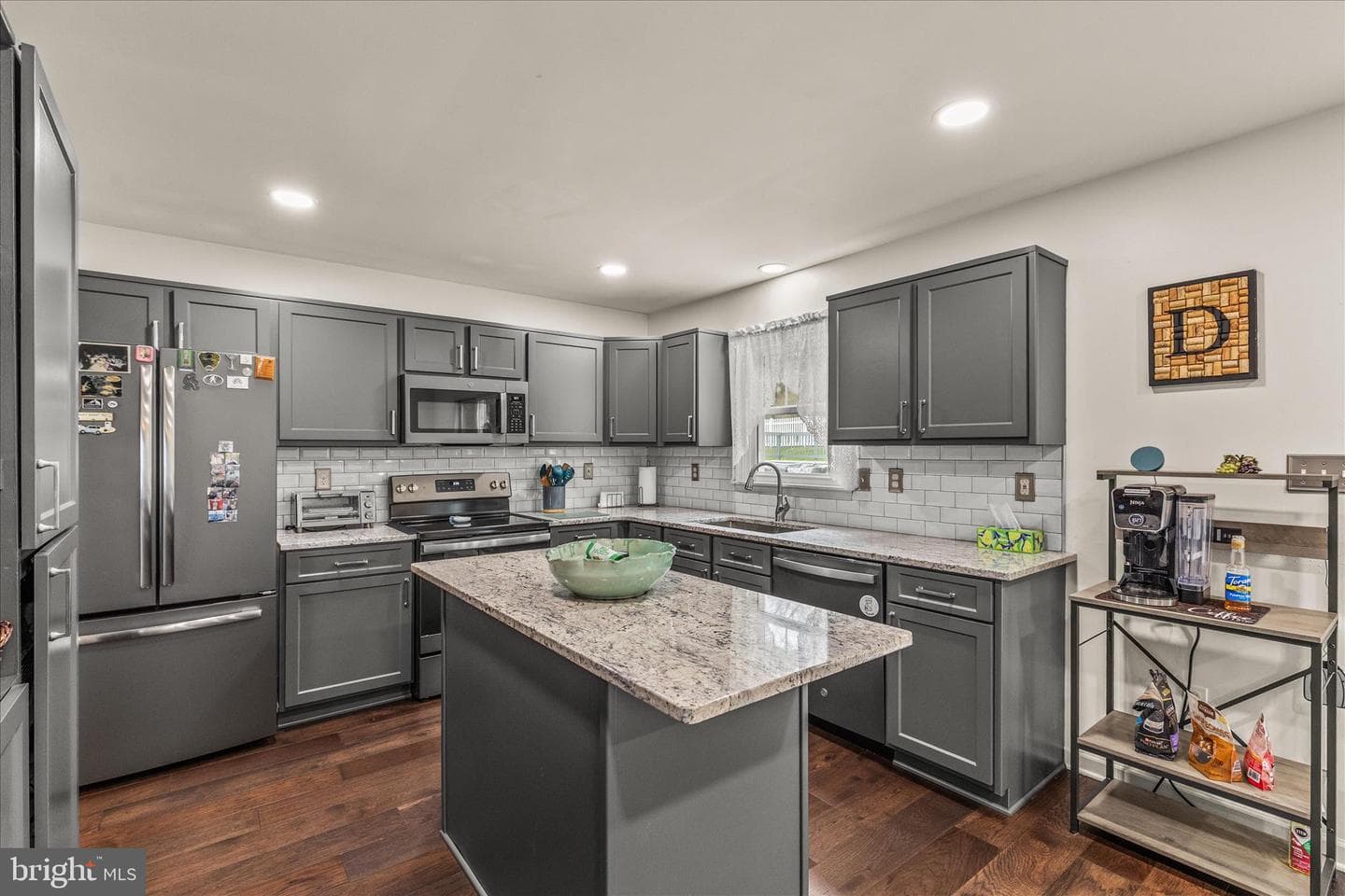 12260 High Point Road photo 15