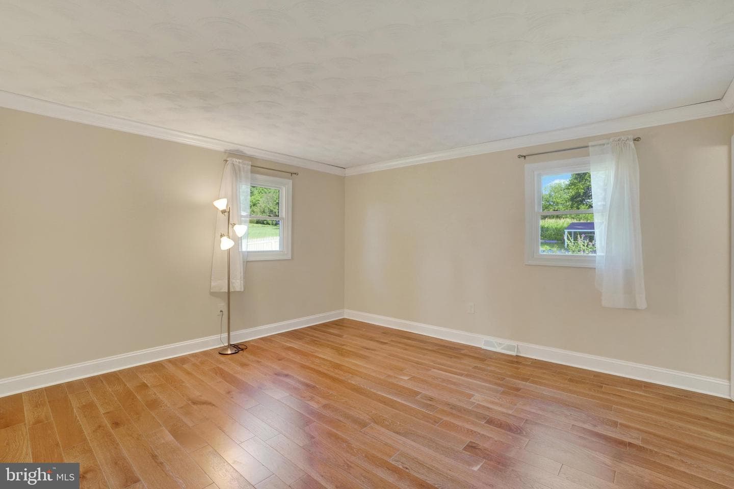 6043 Woods Road photo 15