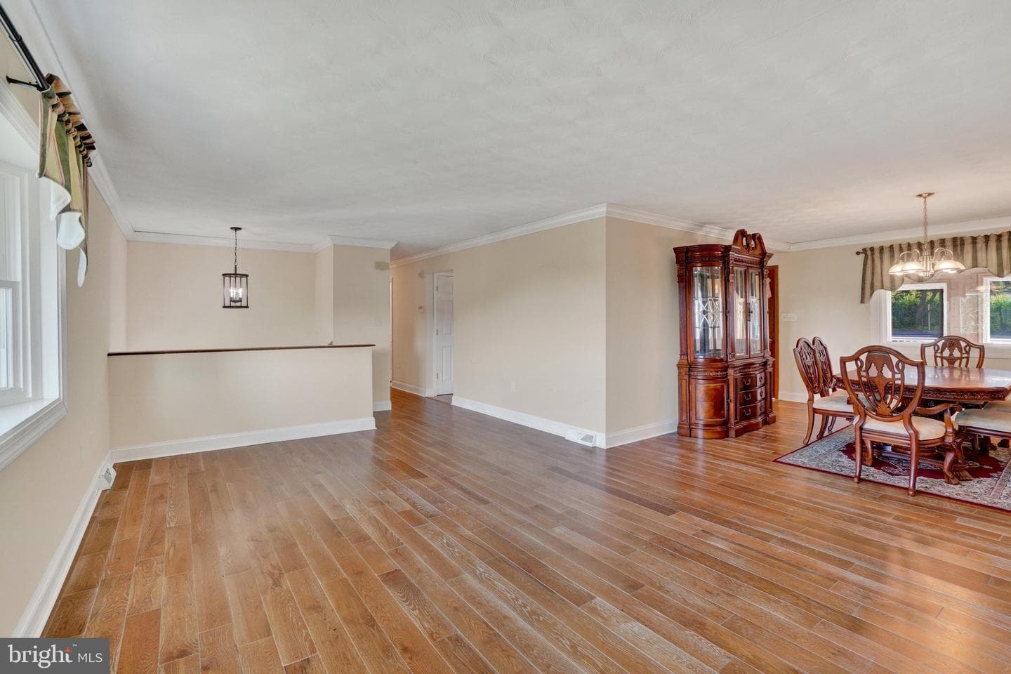 6043 Woods Road photo 9