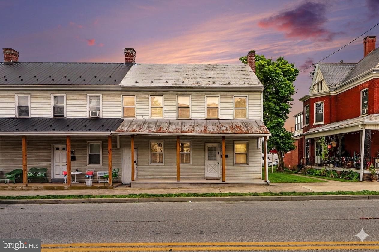 32 N Main Street photo 1