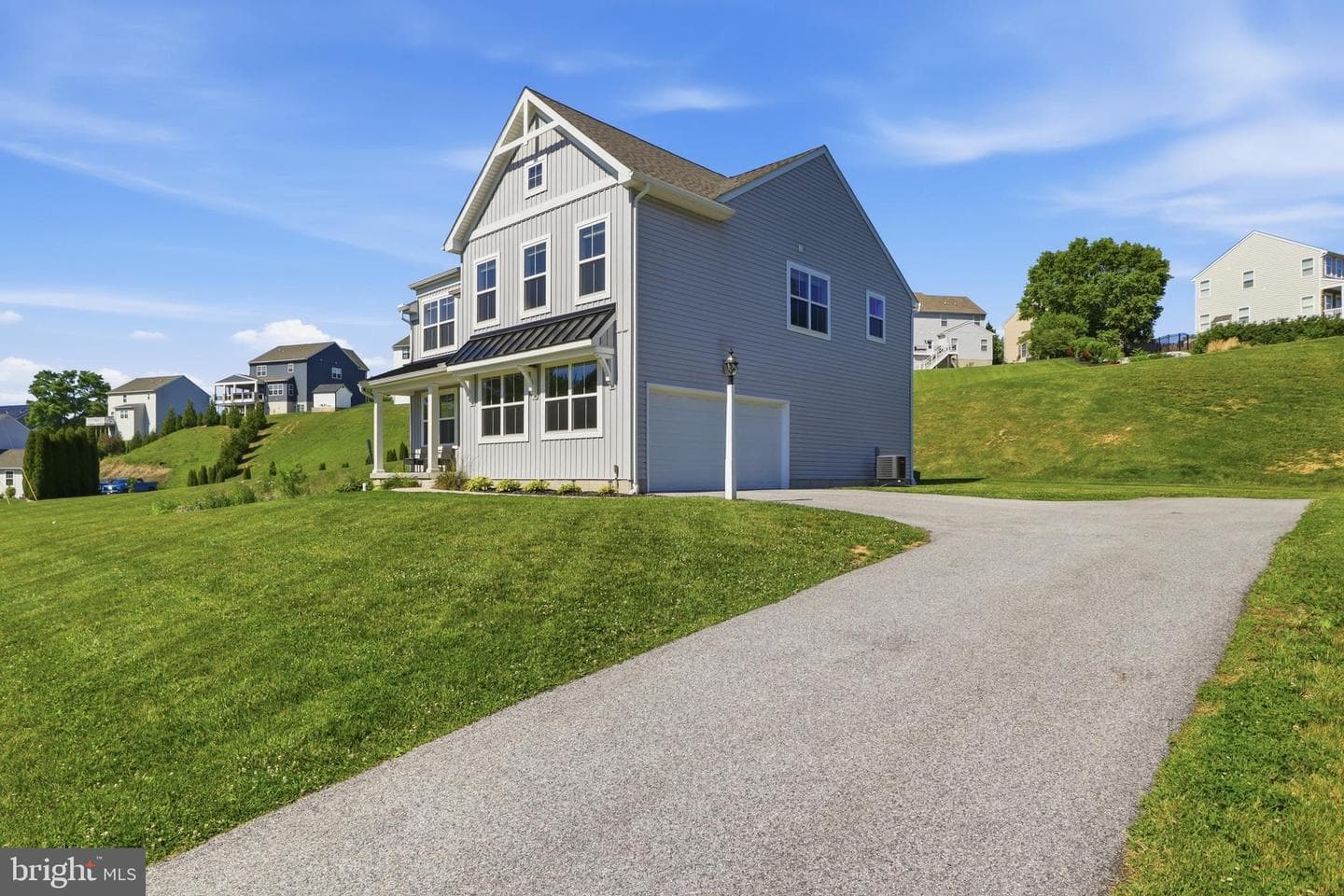 525 Dietz Road photo 47