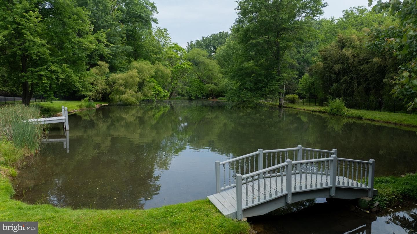 3020 Pond Drive photo 10