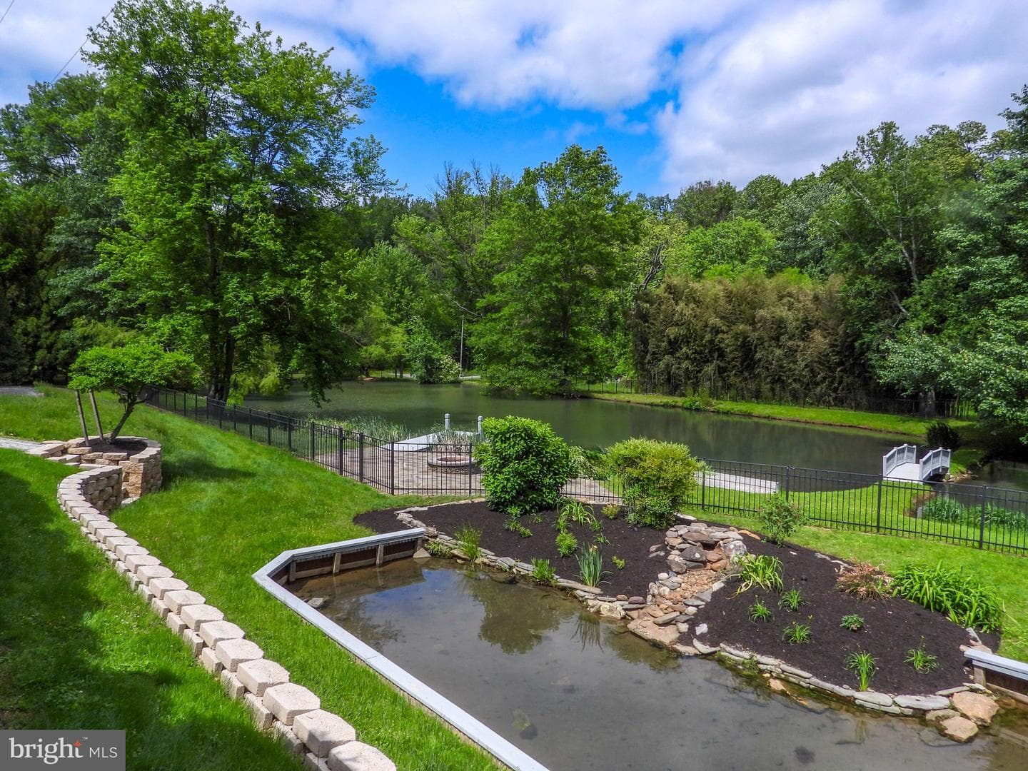 3020 Pond Drive photo 11
