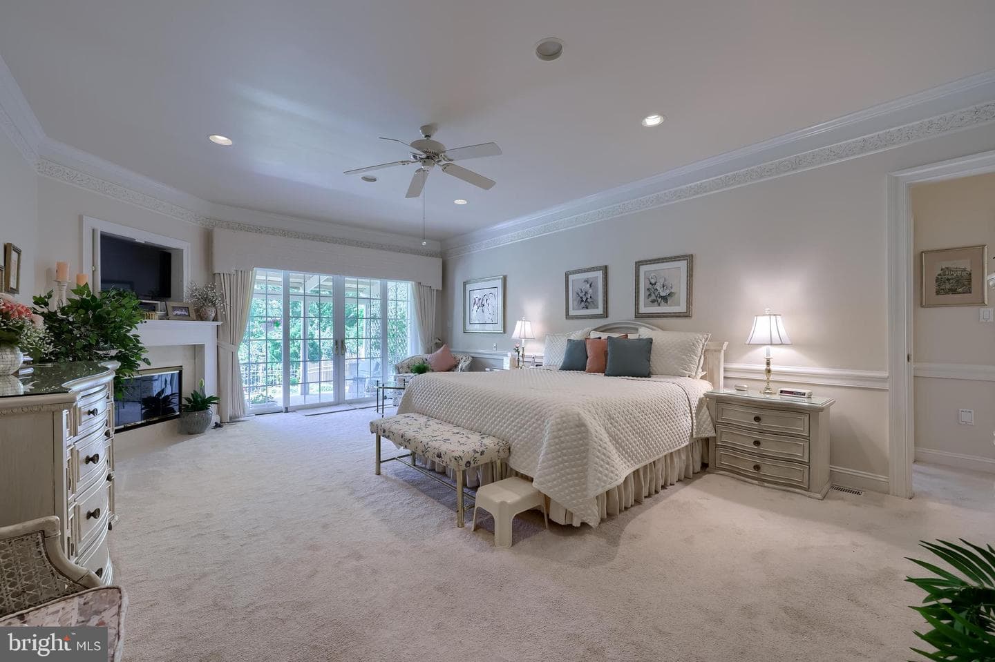 1190 Overbrook Circle photo 31