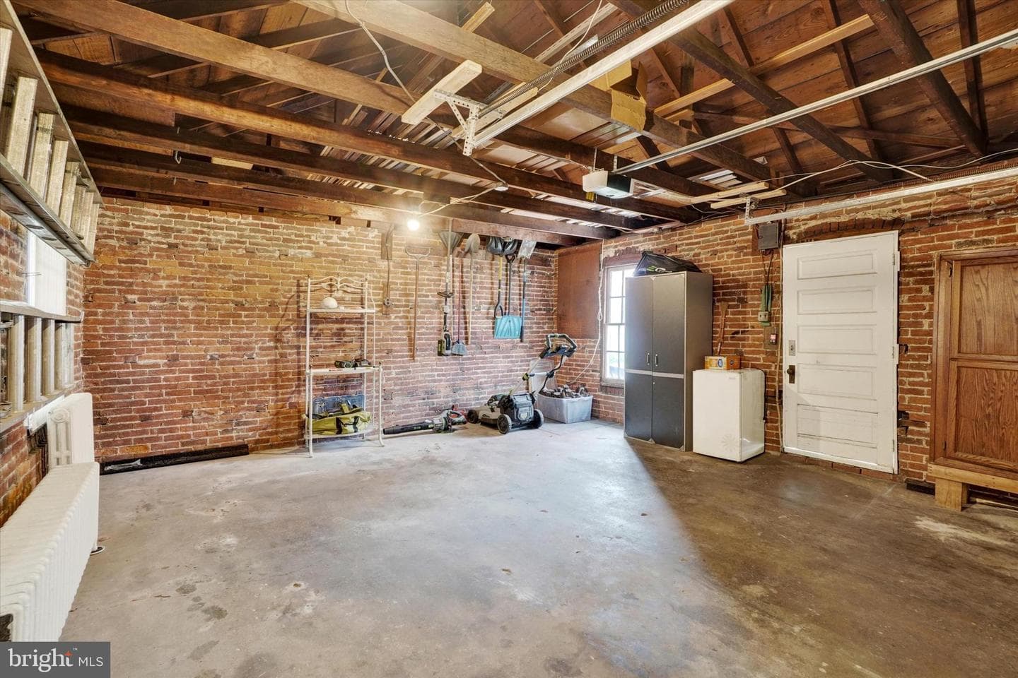 1651 W Philadelphia Street photo 26