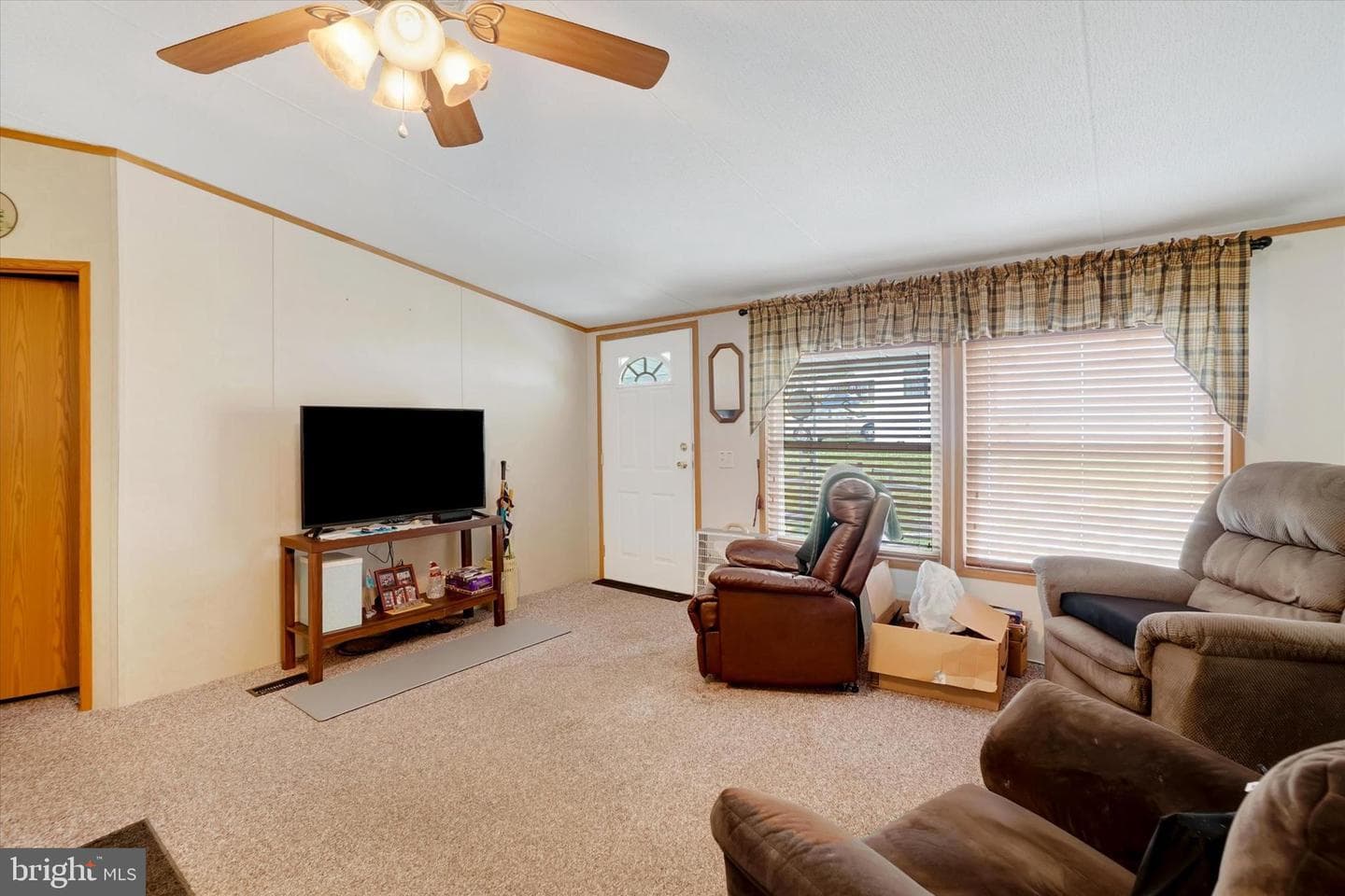 123 White Tail Lane photo 5