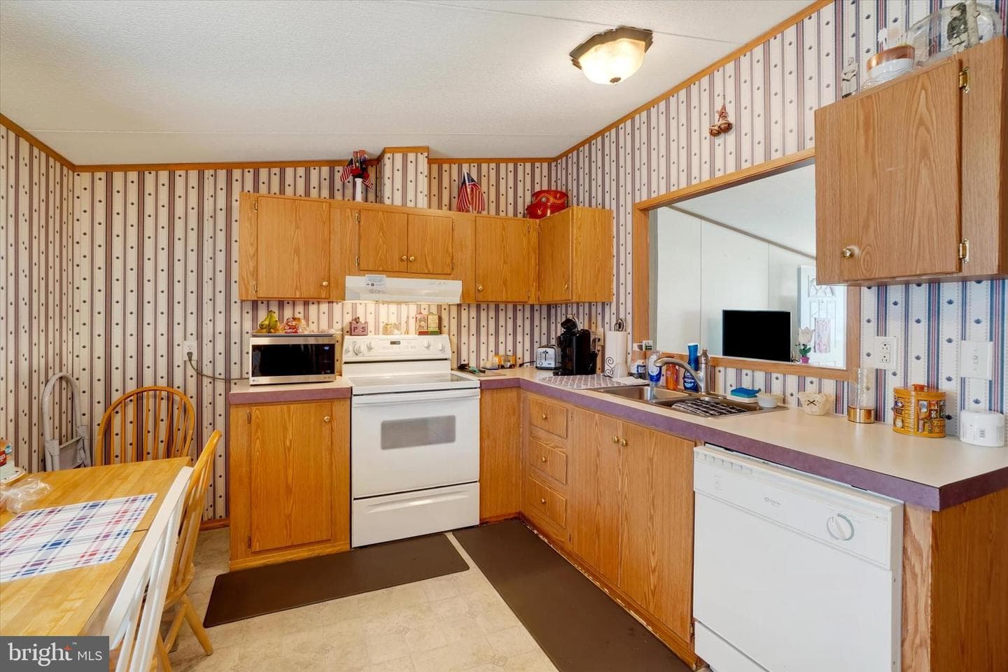 123 White Tail Lane photo 6