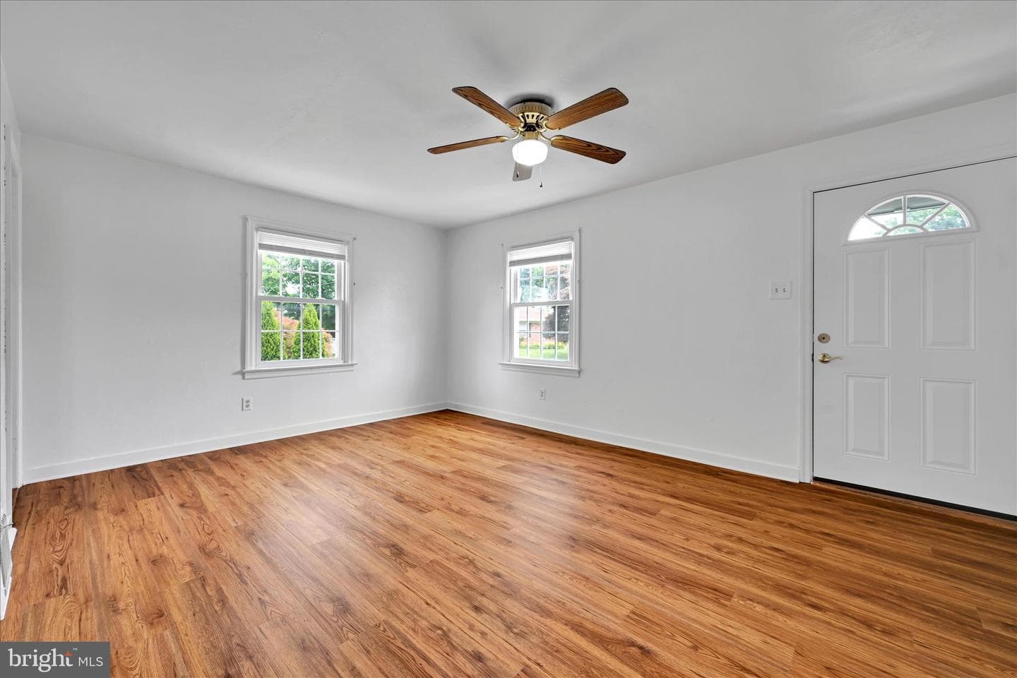 2308 S Pine Street photo 8