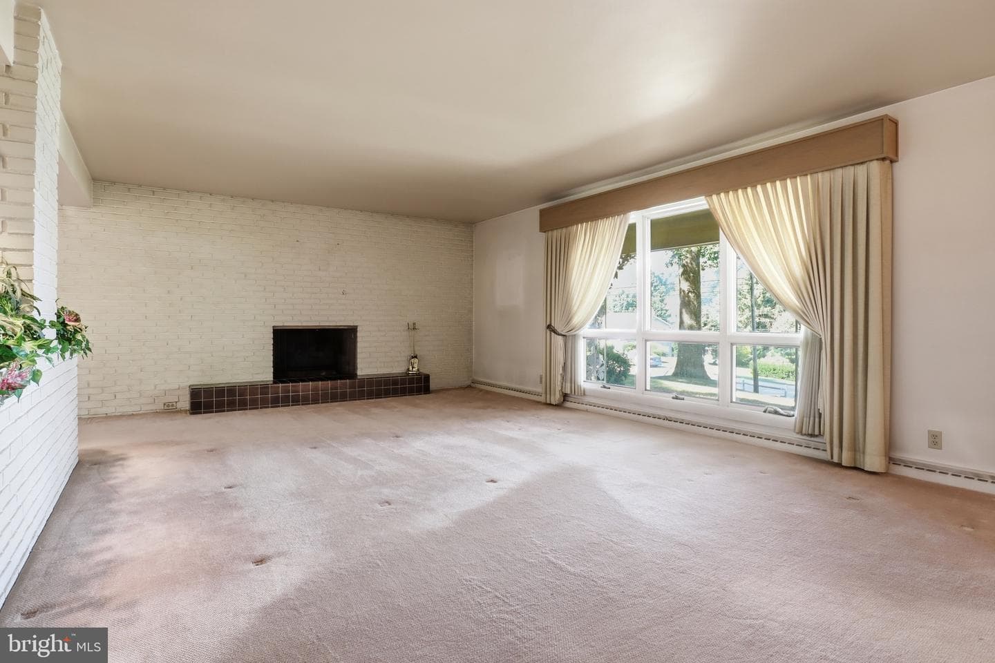 27 Woodside Drive photo 4