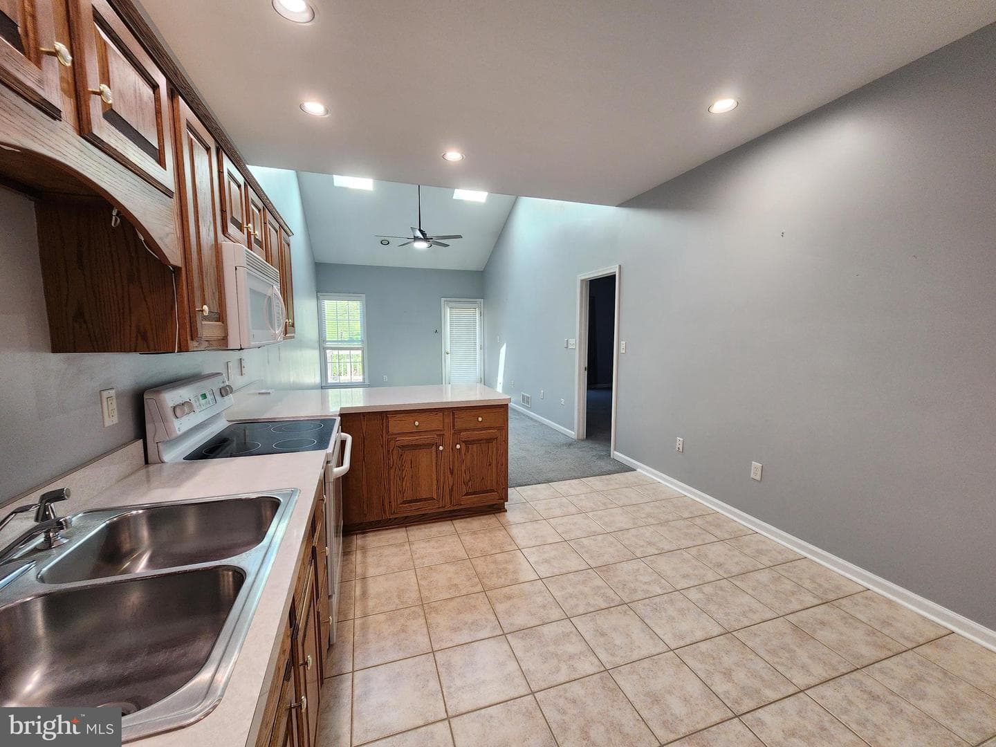 141 Red Haven Road photo 9