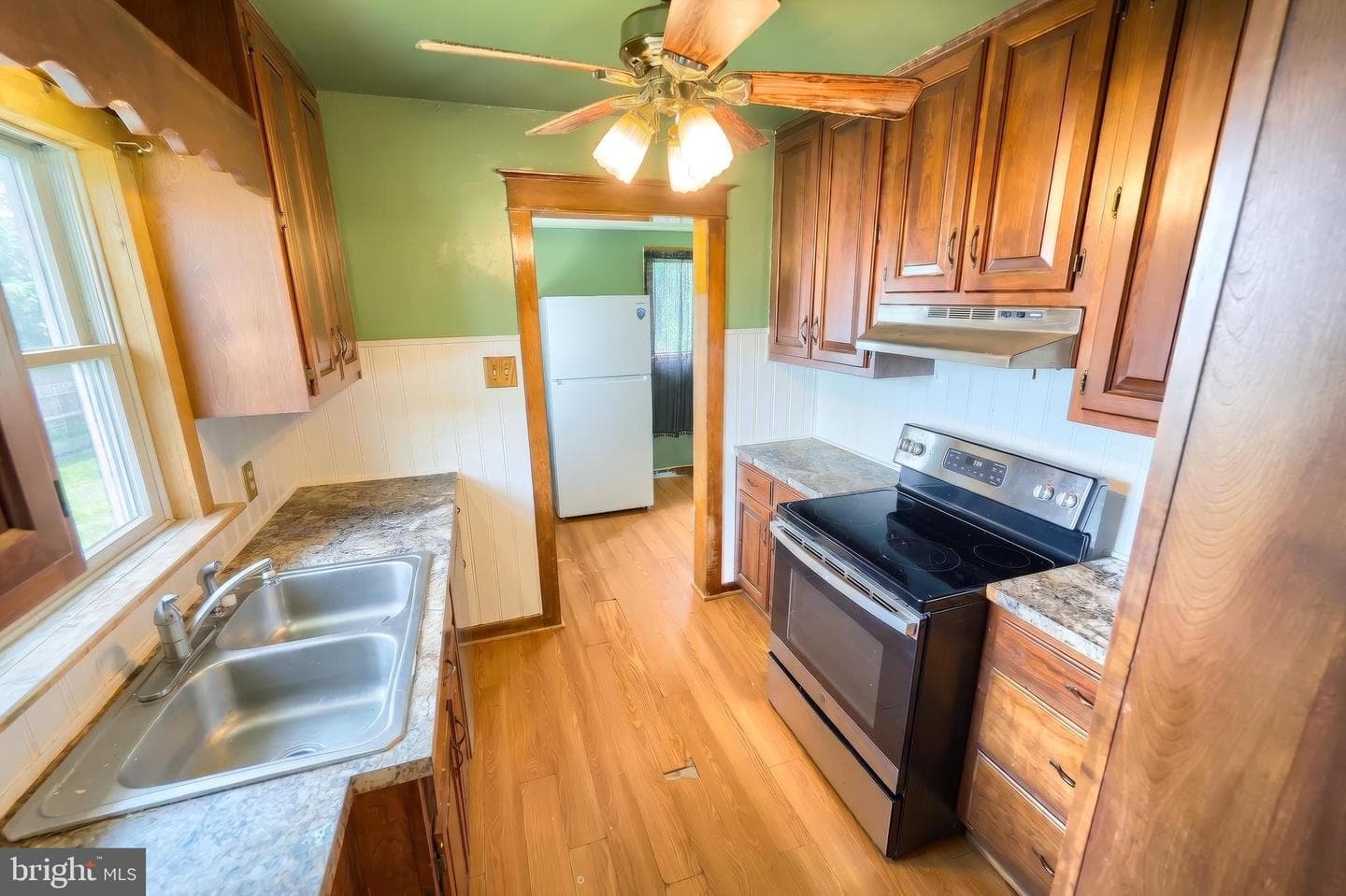 2151 Maple Road photo 18