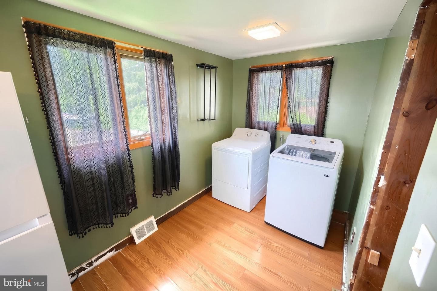 2151 Maple Road photo 21