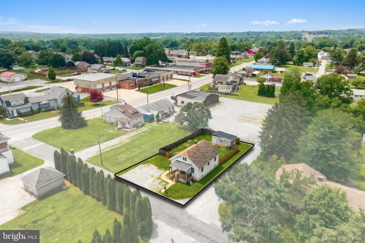 2151 Maple Road photo 5