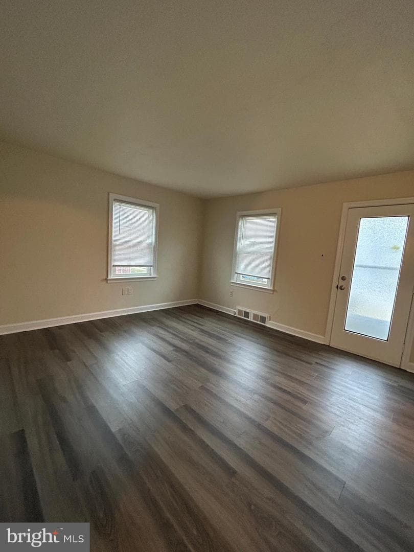 1627 Filbert Street photo 6