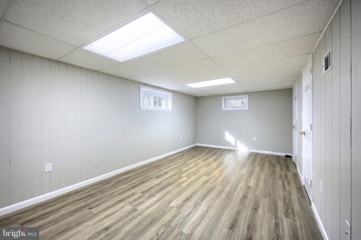 468 Fairview Drive photo 37
