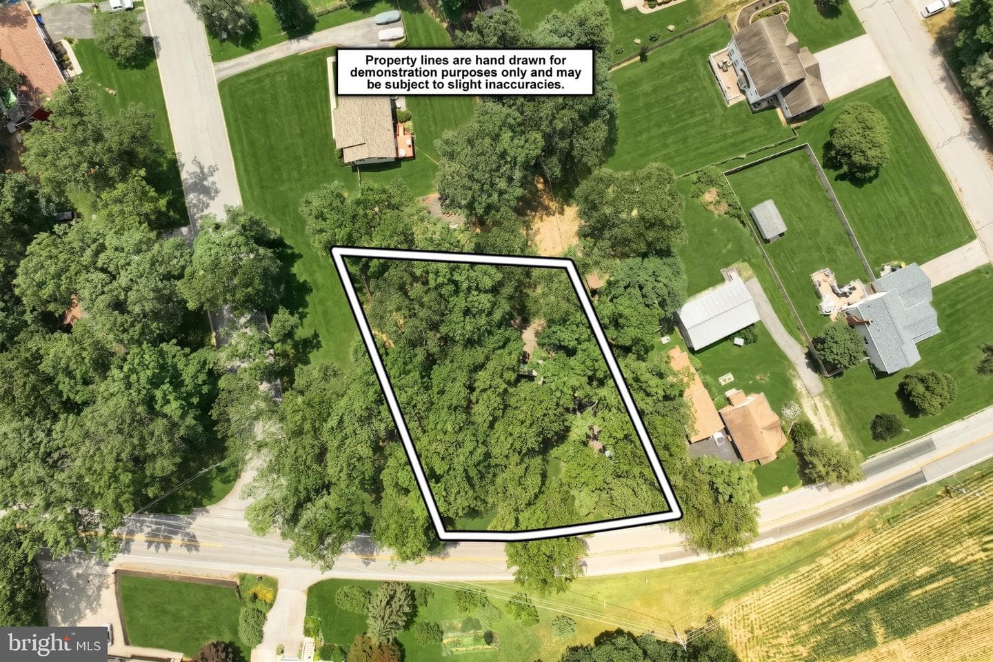 468 Fairview Drive photo 4