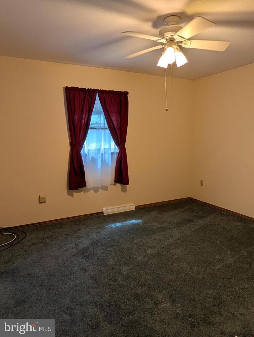 389 Oakwood Drive photo 18