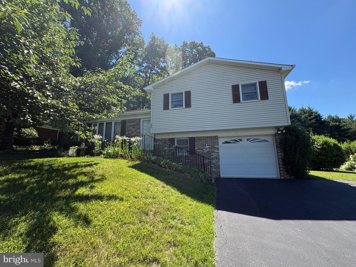 389 Oakwood Drive photo 33