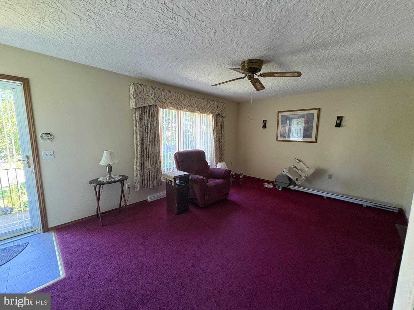 389 Oakwood Drive photo 9